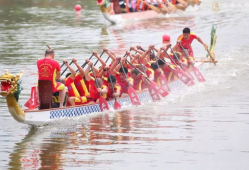 划龙舟比赛视频,视频回顾精彩瞬间